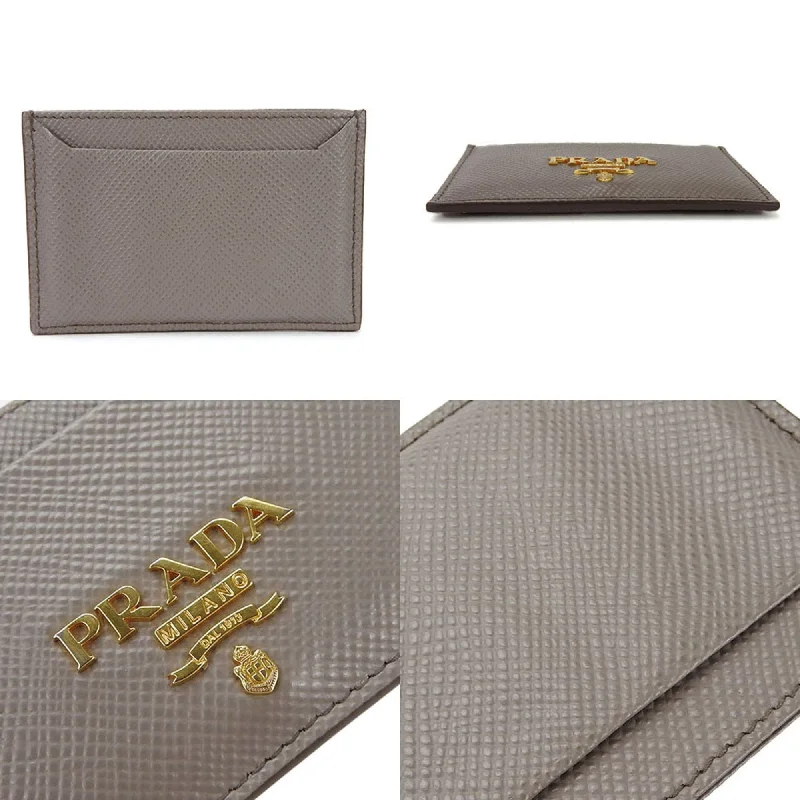 Ladies Prada Galleria bags with a textured leather surface for a more tactile lookPRADA Card Holder Wallet