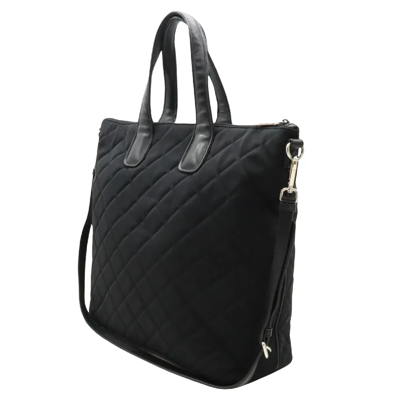 Ladies Prada Galleria bags with a detachable shoulder strapPRADA Tessuto Tote