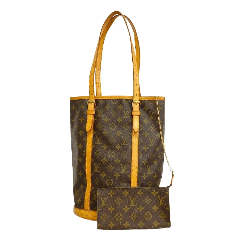 Louis Vuitton bags with a magnetic snap closure for easy accessLOUIS VUITTON Bucket Tote