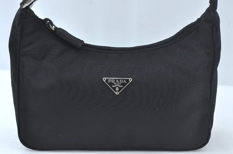 Ladies Prada shoulder bags with a single - handle design for simplicityAuthentic PRADA Nylon Tessuto Hand Bag Pouch Purse Black K9508