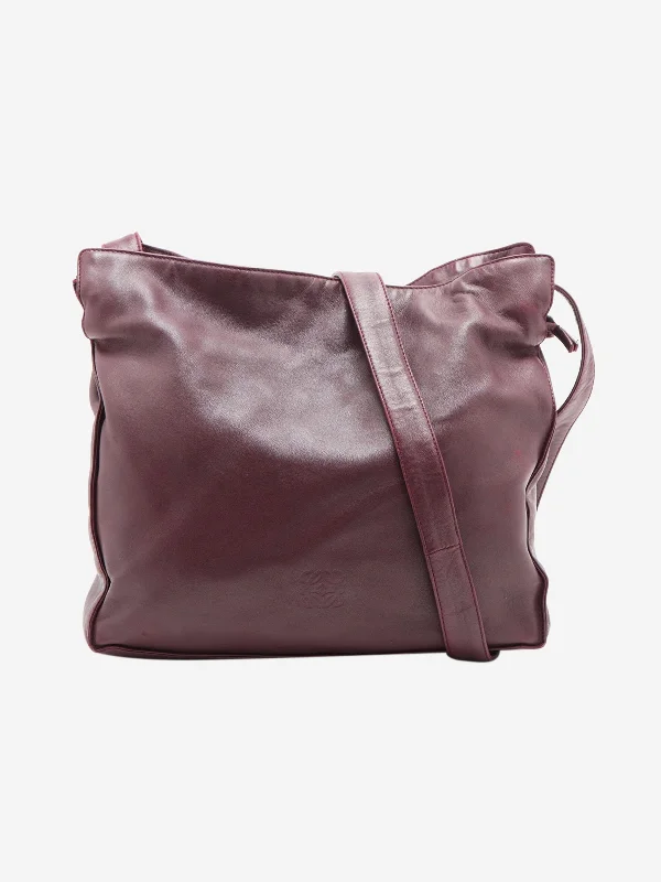 Hermes Bags with Chain - Link Handles for a Touch of GlamourBurgundy Flamenco shoulder bag