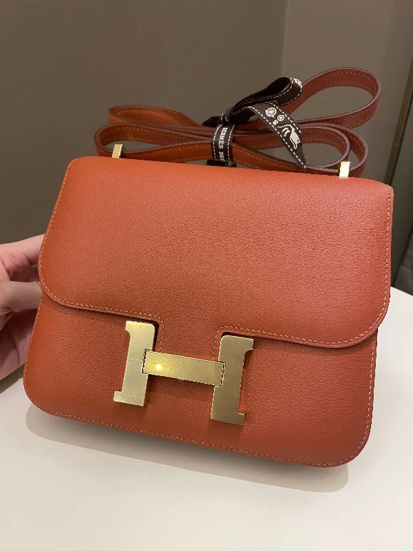 Hermes Bags with Reflective Elements for Safety at NightHermes Constance 18 Blush/ Rose Jaiper Evercolor