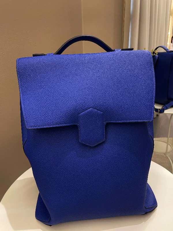 Hermes Victoria Bags with Signature Turnlock ClosuresHermes Flash Backpack Bleu Royal