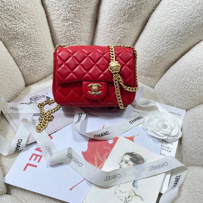 Chanel bags with chain and leather strap combinationsChanel Bags