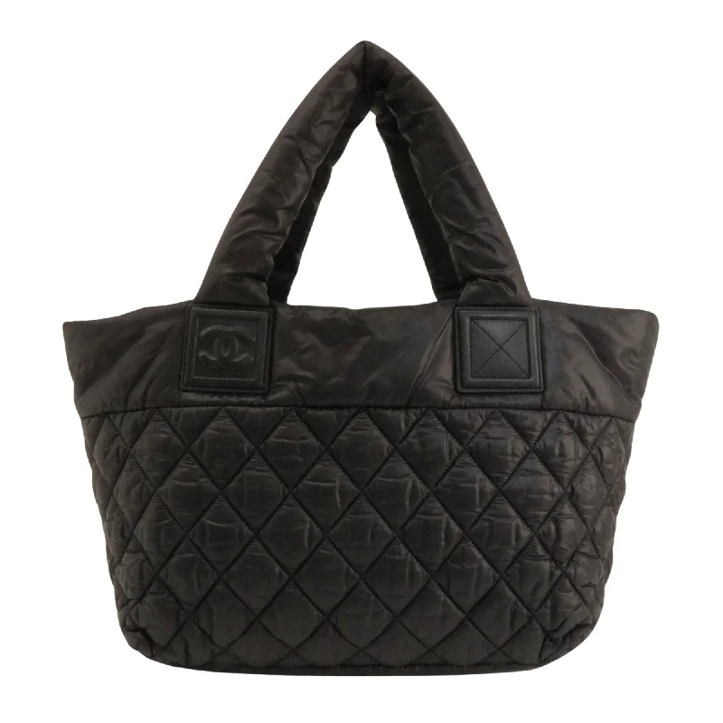 Chanel bags with modern touchesCHANEL Coco Cocoon Handbag